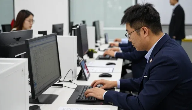 学校与医院应用中的项目咨询特点